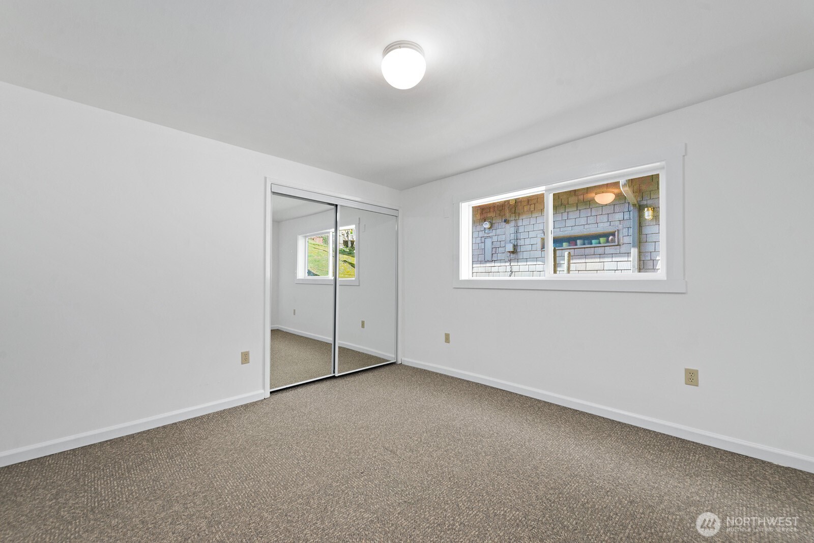 11613 Southwest Shawnee Road Vashon, WA 98070 - Photo 32 of 40