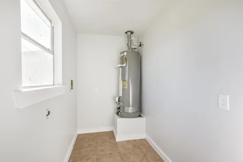 $169,000 | 3305 Stallings Drive, Houston, TX 77088