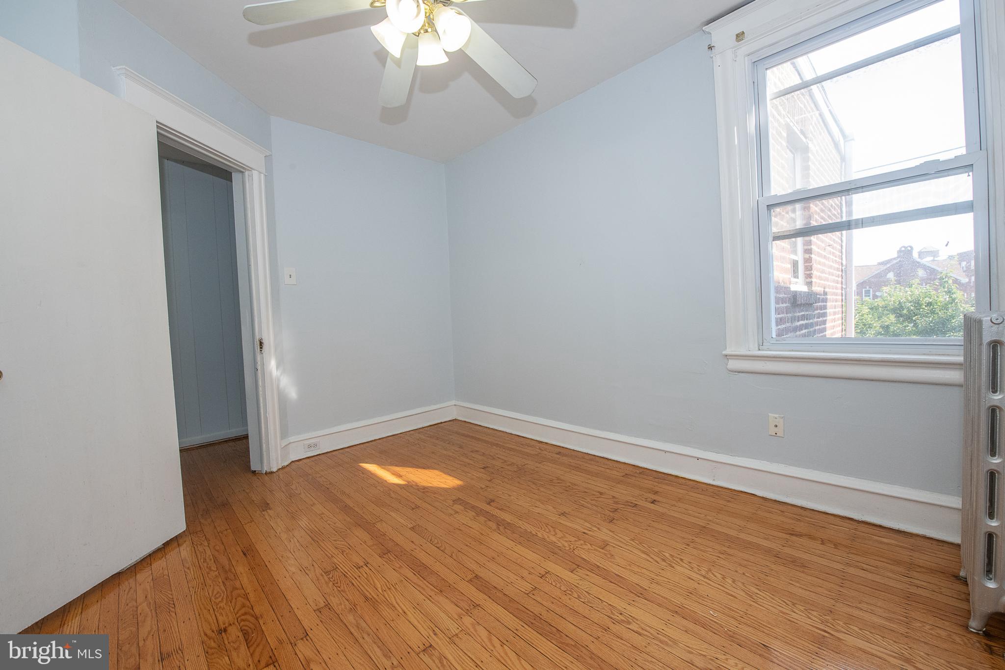 209 Kingston Road Upper Darby, PA 19082 - Photo 15 of 45