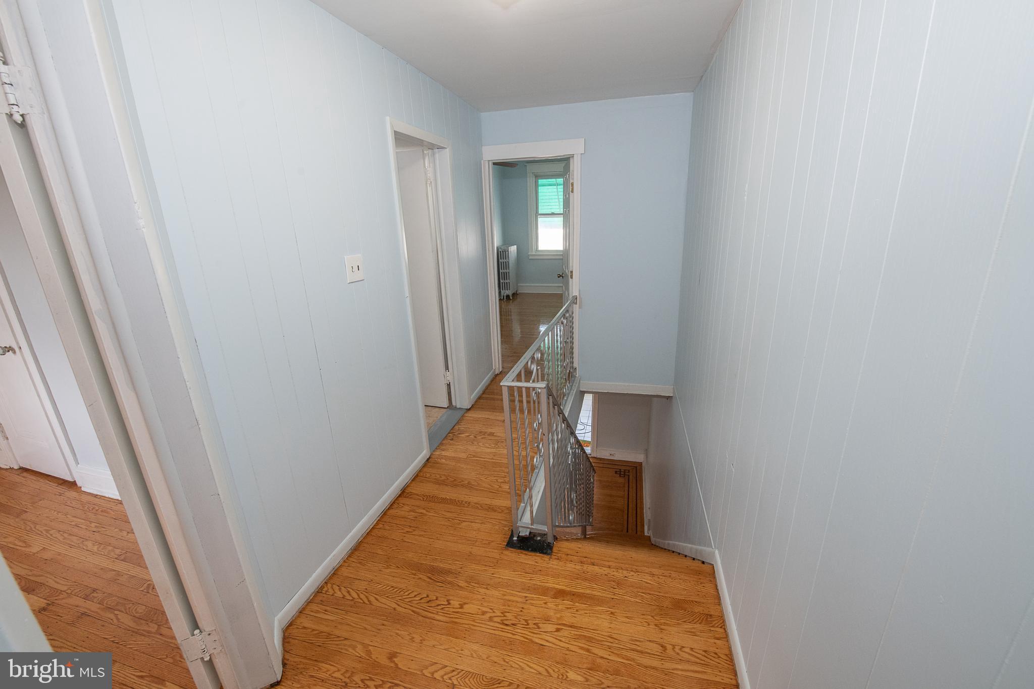209 Kingston Road Upper Darby, PA 19082 - Photo 26 of 45