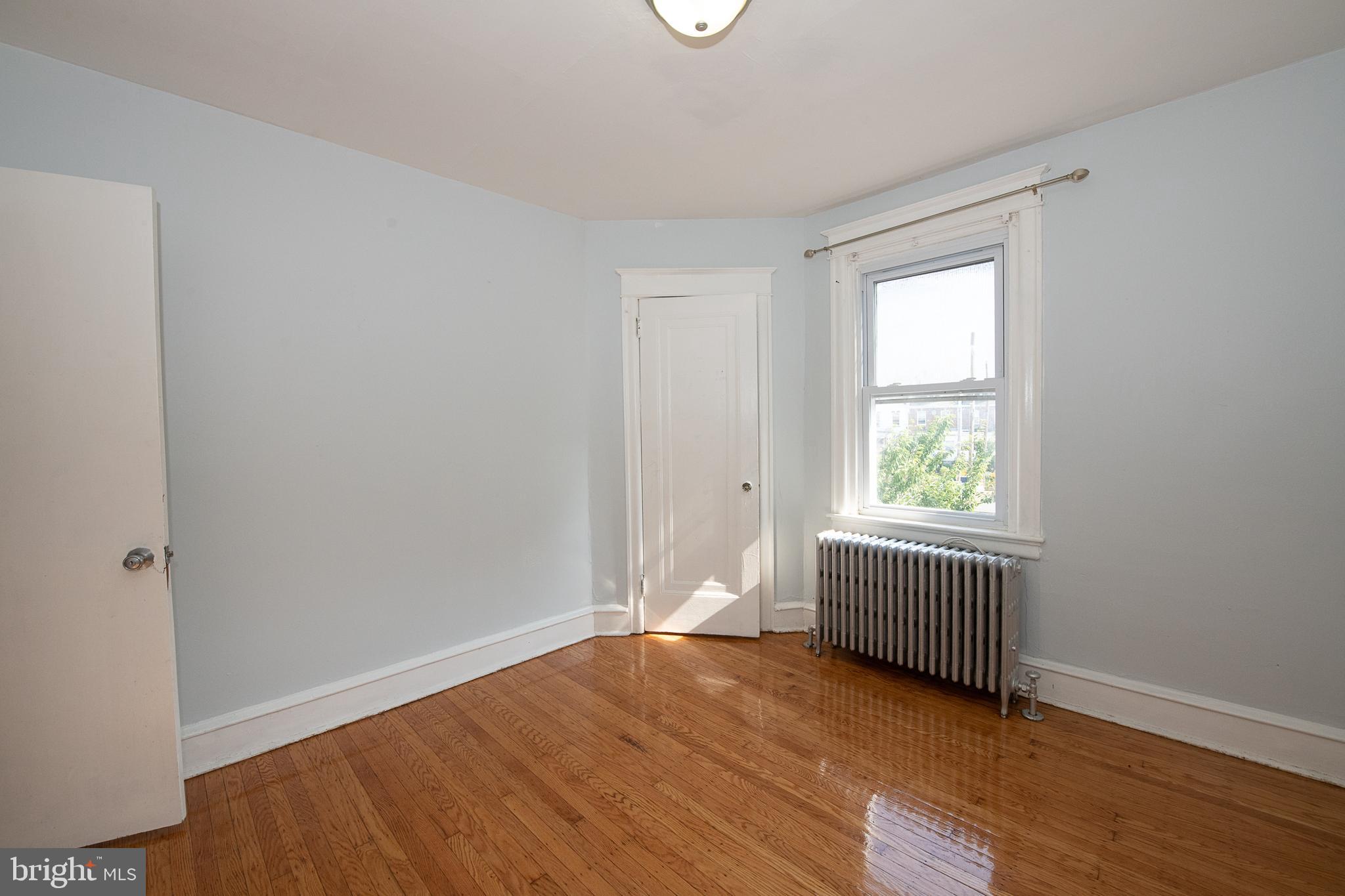 209 Kingston Road Upper Darby, PA 19082 - Photo 27 of 45