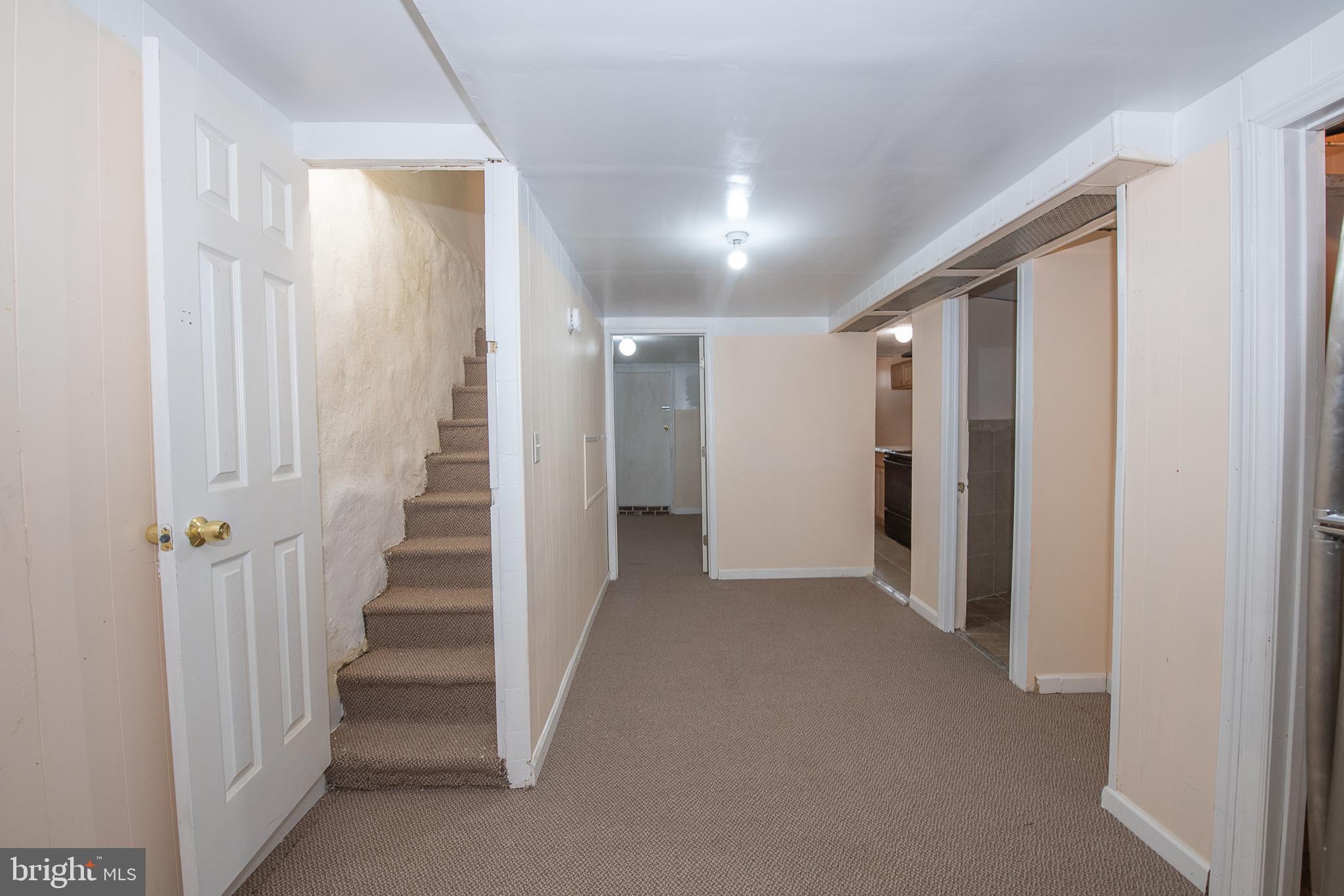 209 Kingston Road Upper Darby, PA 19082 - Photo 33 of 45