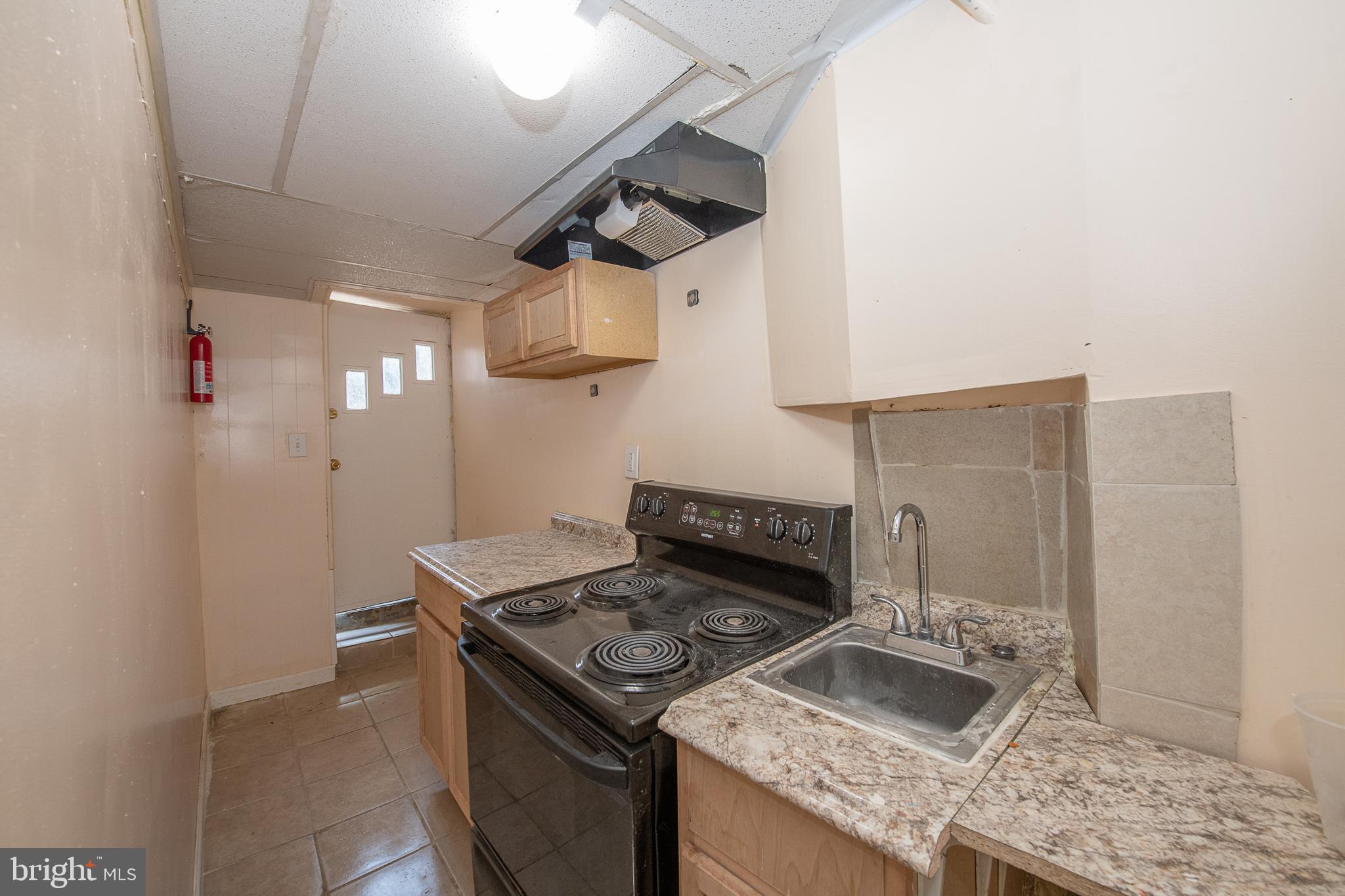 209 Kingston Road Upper Darby, PA 19082 - Photo 43 of 45