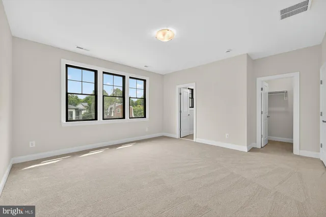 $2,299,900 | 611 Gibson Drive Southwest, Vienna, VA 22180