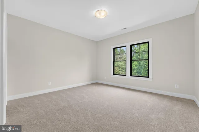 $2,299,900 | 611 Gibson Drive Southwest, Vienna, VA 22180