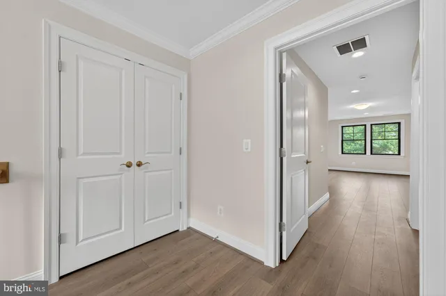 $2,299,900 | 611 Gibson Drive Southwest, Vienna, VA 22180