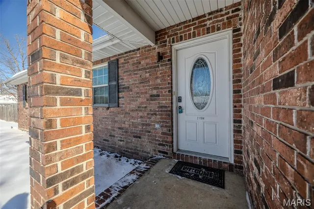 $269,900 | 21104 Larson Road, Waynesville, MO 65583