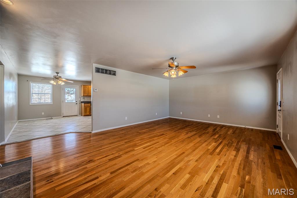 21104 Larson Road Waynesville, MO 65583 - Photo 10 of 52