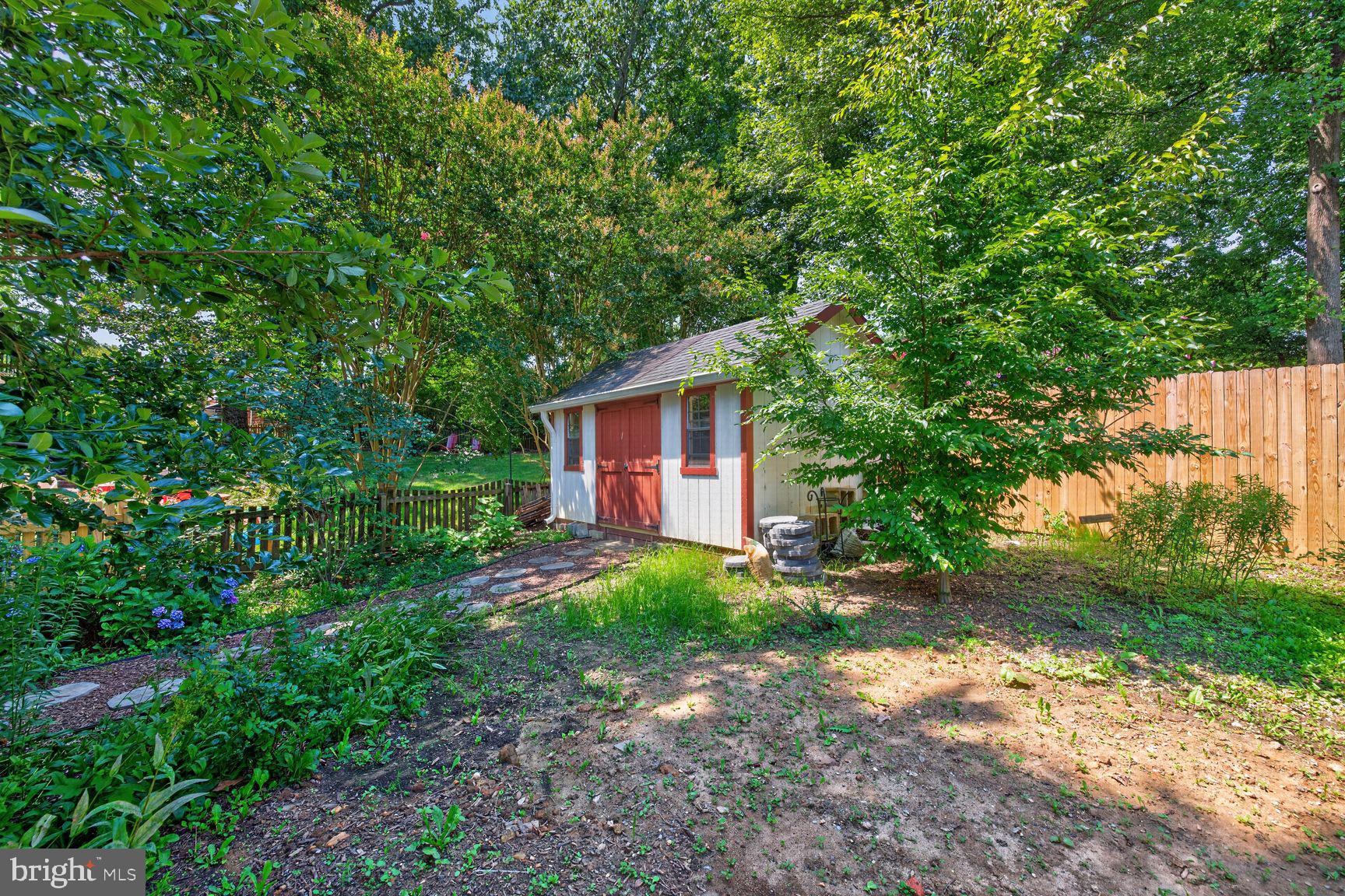 220 Thistle Drive Silver Spring, MD 20901 - Photo 30 of 30 Shed