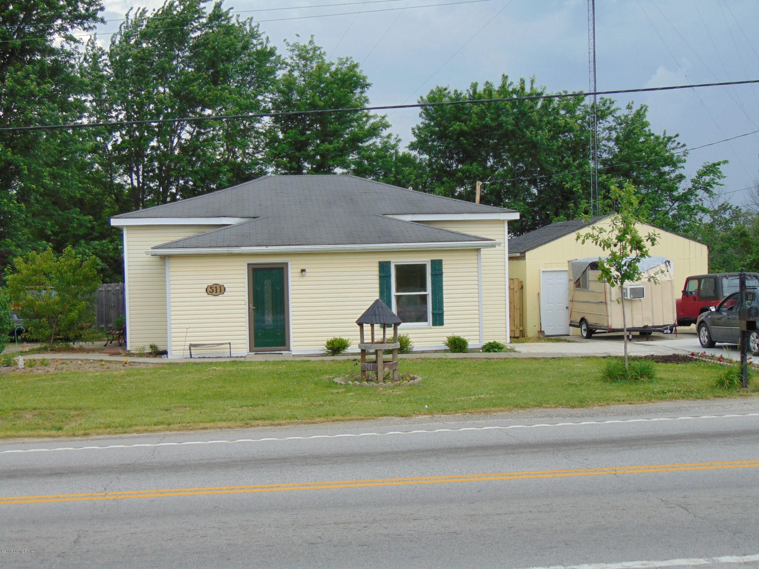 511 Brownsboro Road Pendleton, KY 40055 - Photo 3 of 32 Angle 2 from the roadway