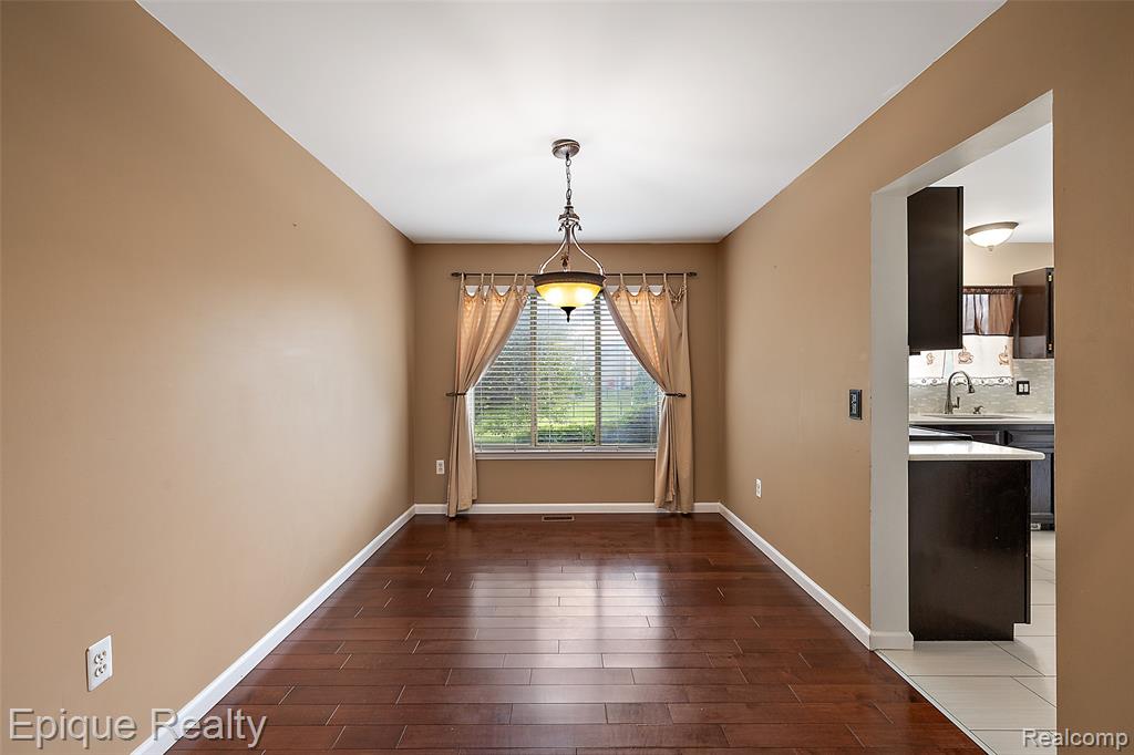 22480 Streamside Drive Macomb, MI 48044 - Photo 67 of 68 Gallery Image 67