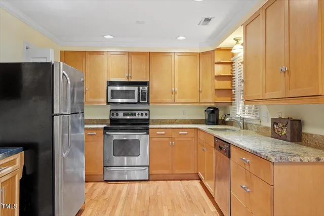 $410,000 | 409 Smith Avenue, Unit 105, Chapel Hill, NC 27516