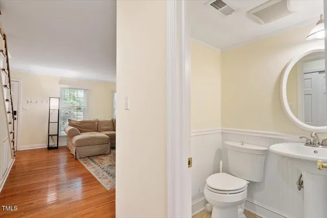 $410,000 | 409 Smith Avenue, Unit 105, Chapel Hill, NC 27516