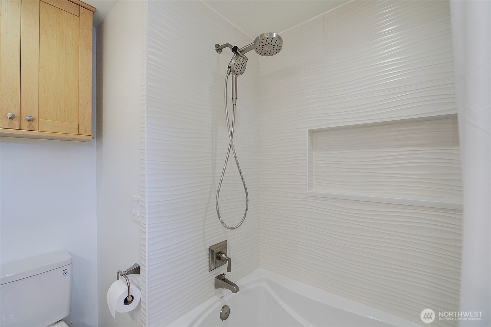 4162 West Mercer Way Mercer Island, WA 98040 - Photo 20 of 38