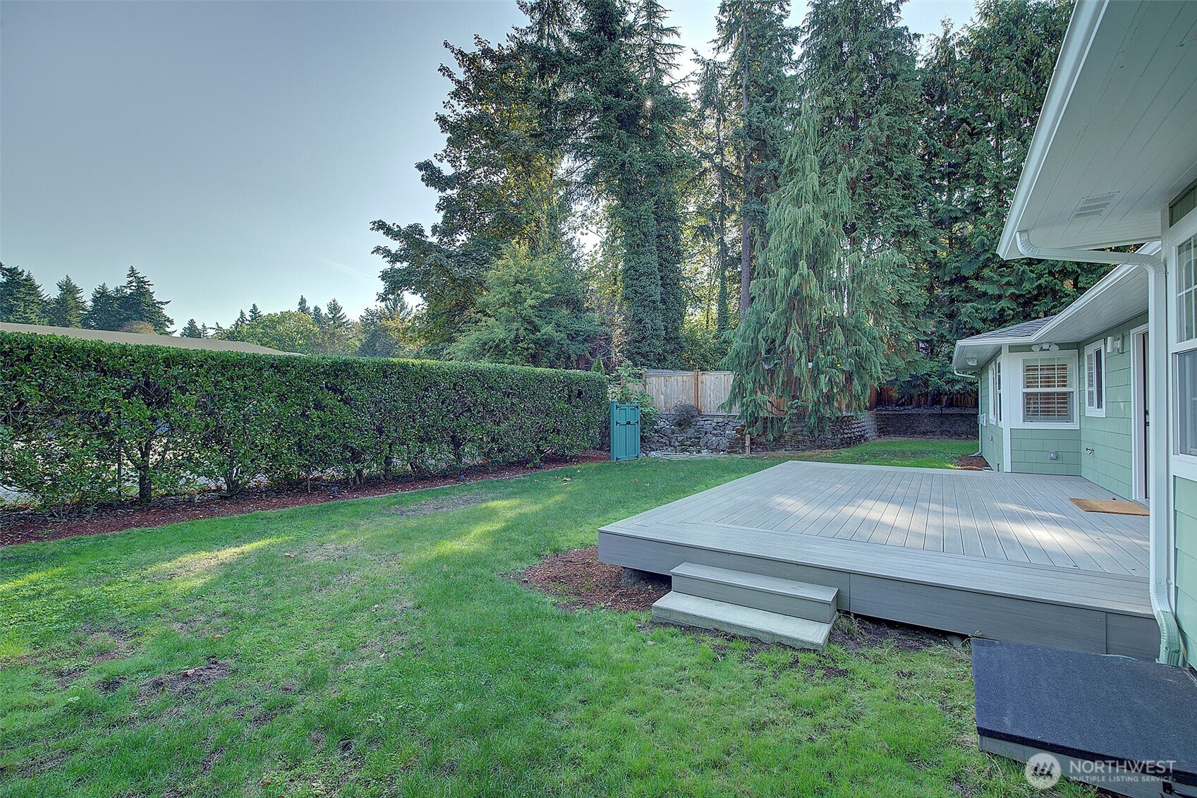 4162 West Mercer Way Mercer Island, WA 98040 - Photo 31 of 38