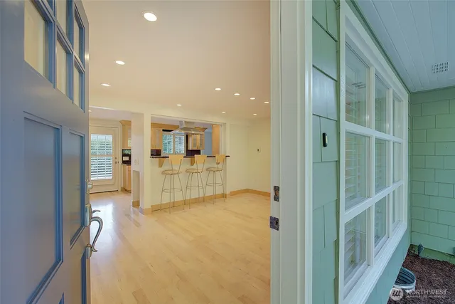 $4,845 | 4162 West Mercer Way, Mercer Island, WA 98040