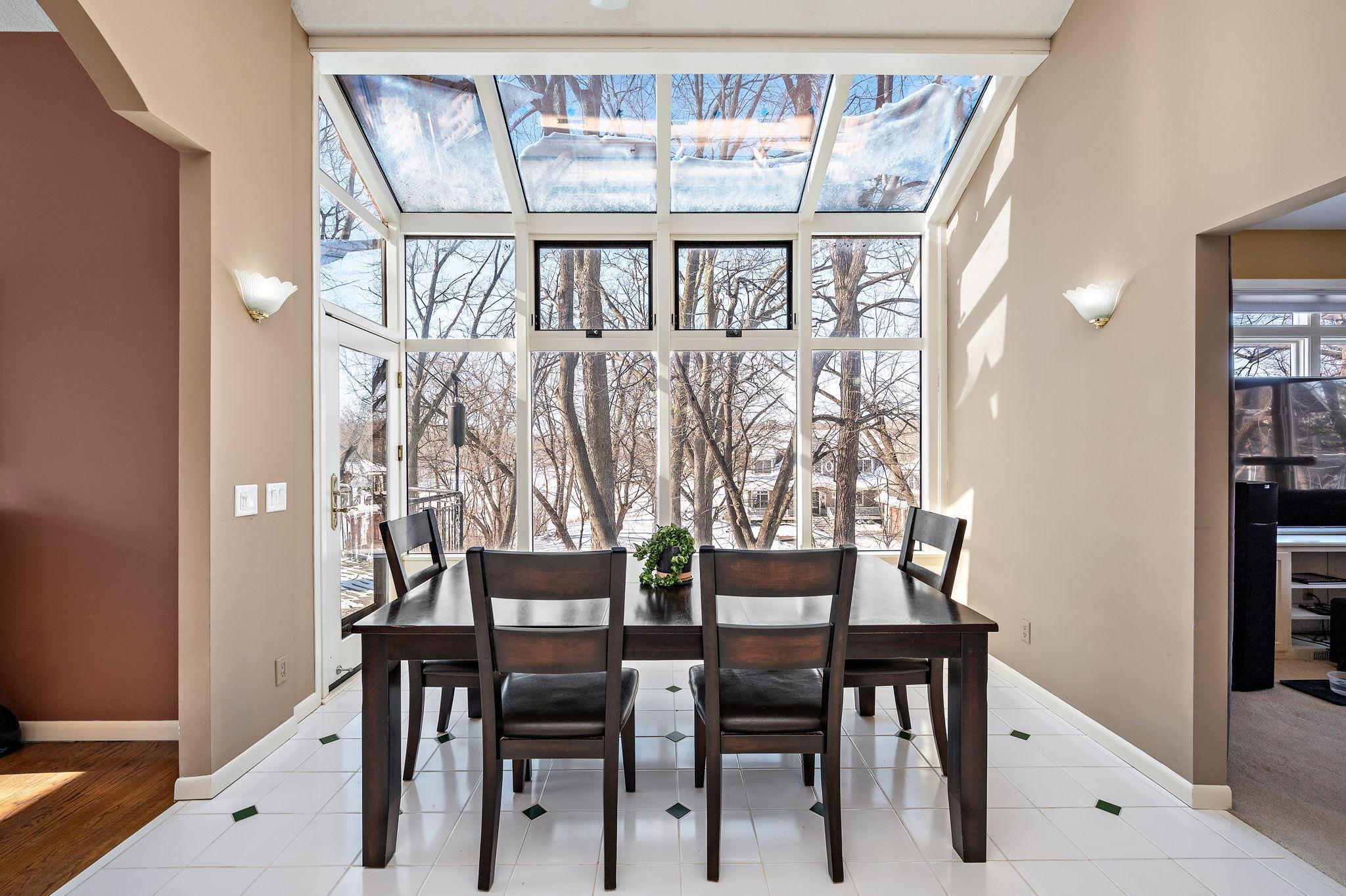 3114 County Road 101 Wayzata, MN 55391 - Photo 11 of 48