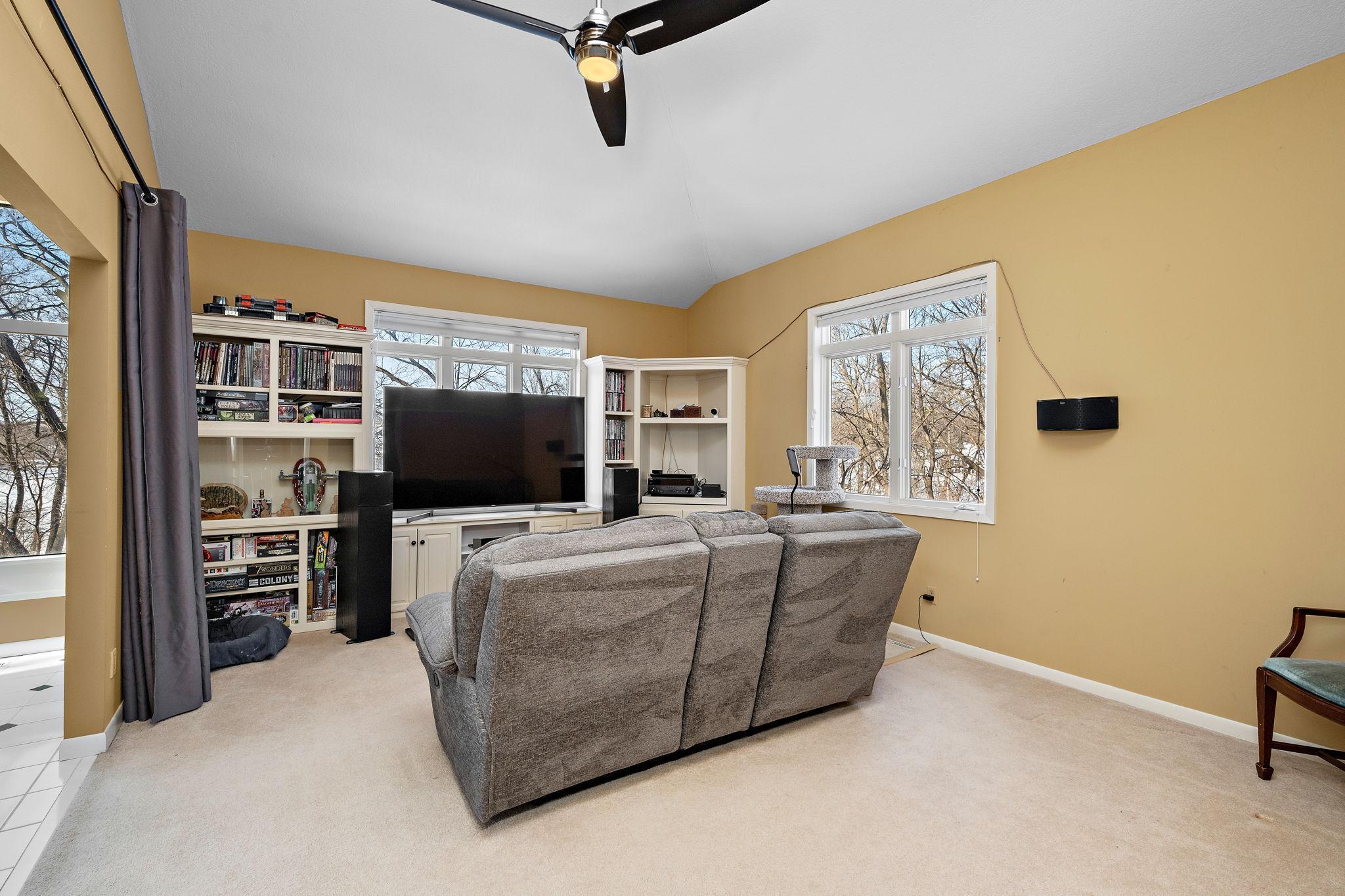 3114 County Road 101 Wayzata, MN 55391 - Photo 18 of 48