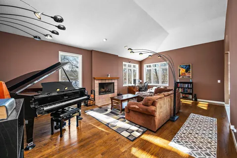 $780,000 | 3114 County Road 101, Wayzata, MN 55391