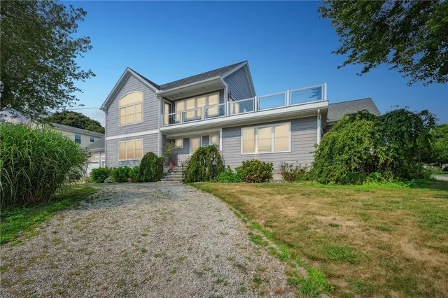 $2,149,000 | 18 Anawan Avenue, Narragansett, RI 02882