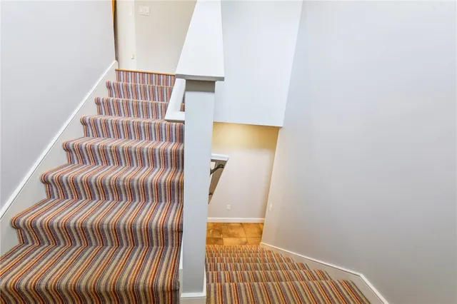 $2,149,000 | 18 Anawan Avenue, Narragansett, RI 02882