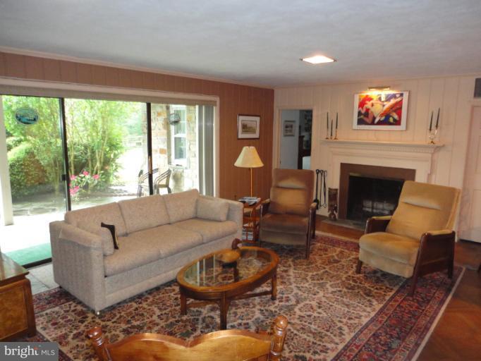 13404 Cambria Farms Road Phoenix, MD 21131 - Photo 15 of 28 Lower Level Family Room