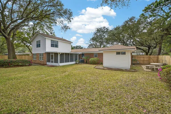 $529,000 | 606 Merioneth Drive Northeast, Fort Walton Beach, FL 32547