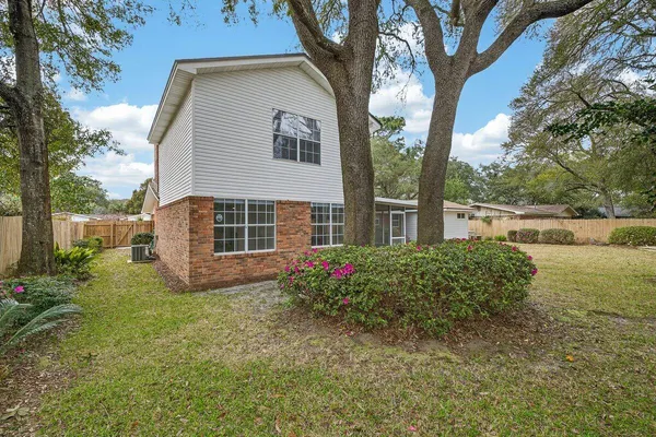 $529,000 | 606 Merioneth Drive Northeast, Fort Walton Beach, FL 32547