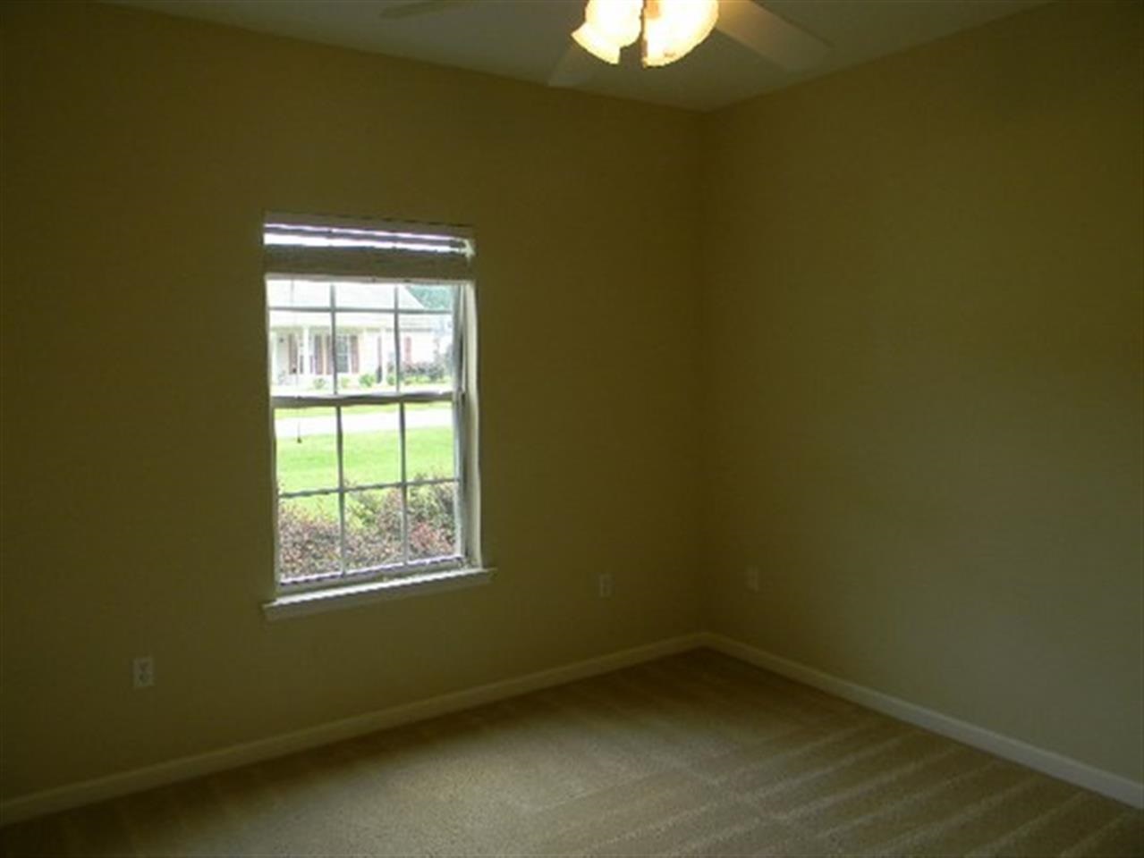 8694 Shire Ridge Loop Tallahassee, FL 32309 - Photo 5 of 14 Gallery Image 5