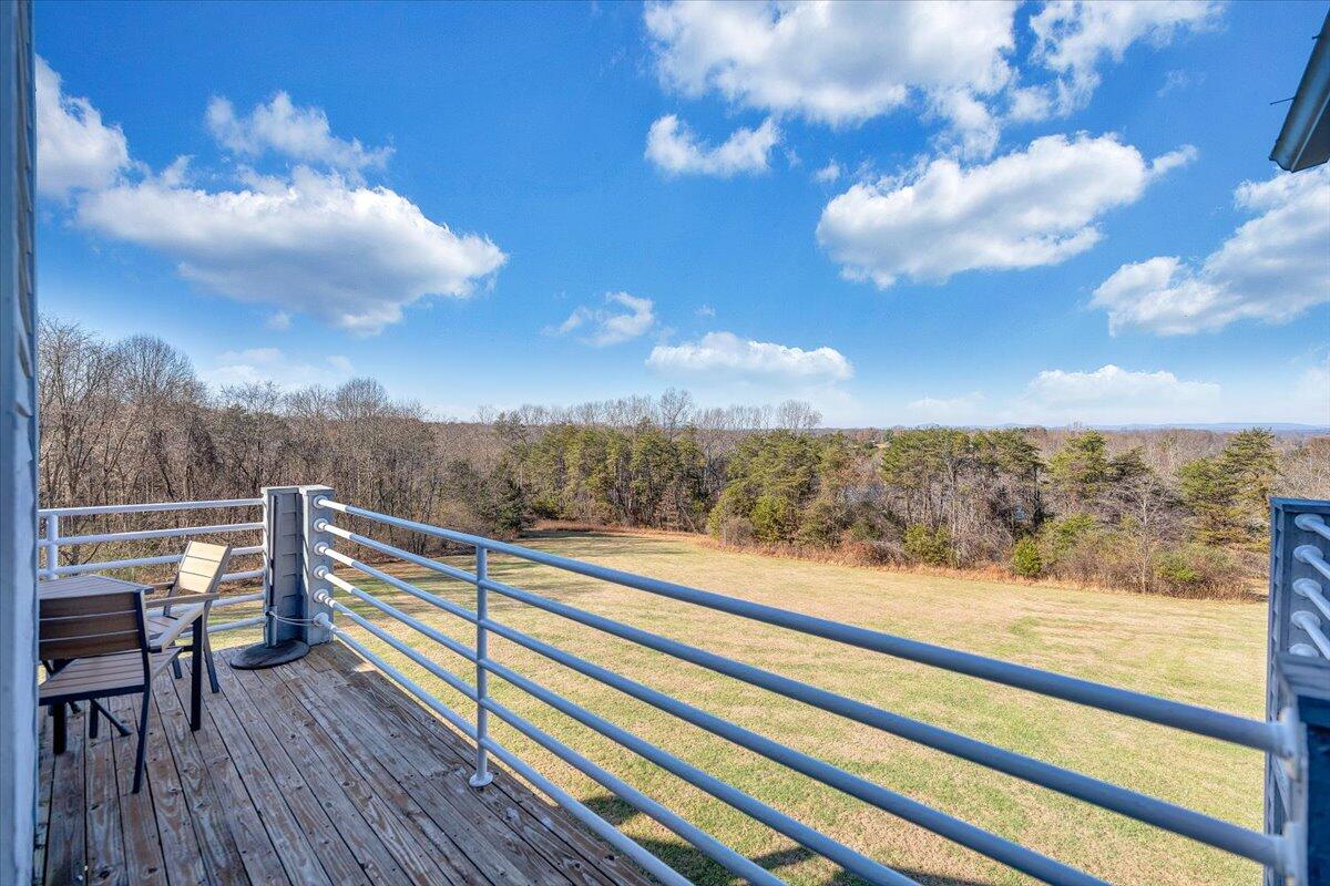 71 Waterside Circle, Unit D6 Moneta, VA 24121 - Photo 25 of 52 a view of outdoor space with yard and wooden floor