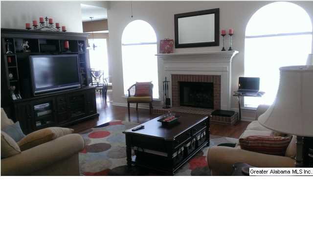 228 Leaf Lane Alabaster, AL 35007 - Photo 5 of 13