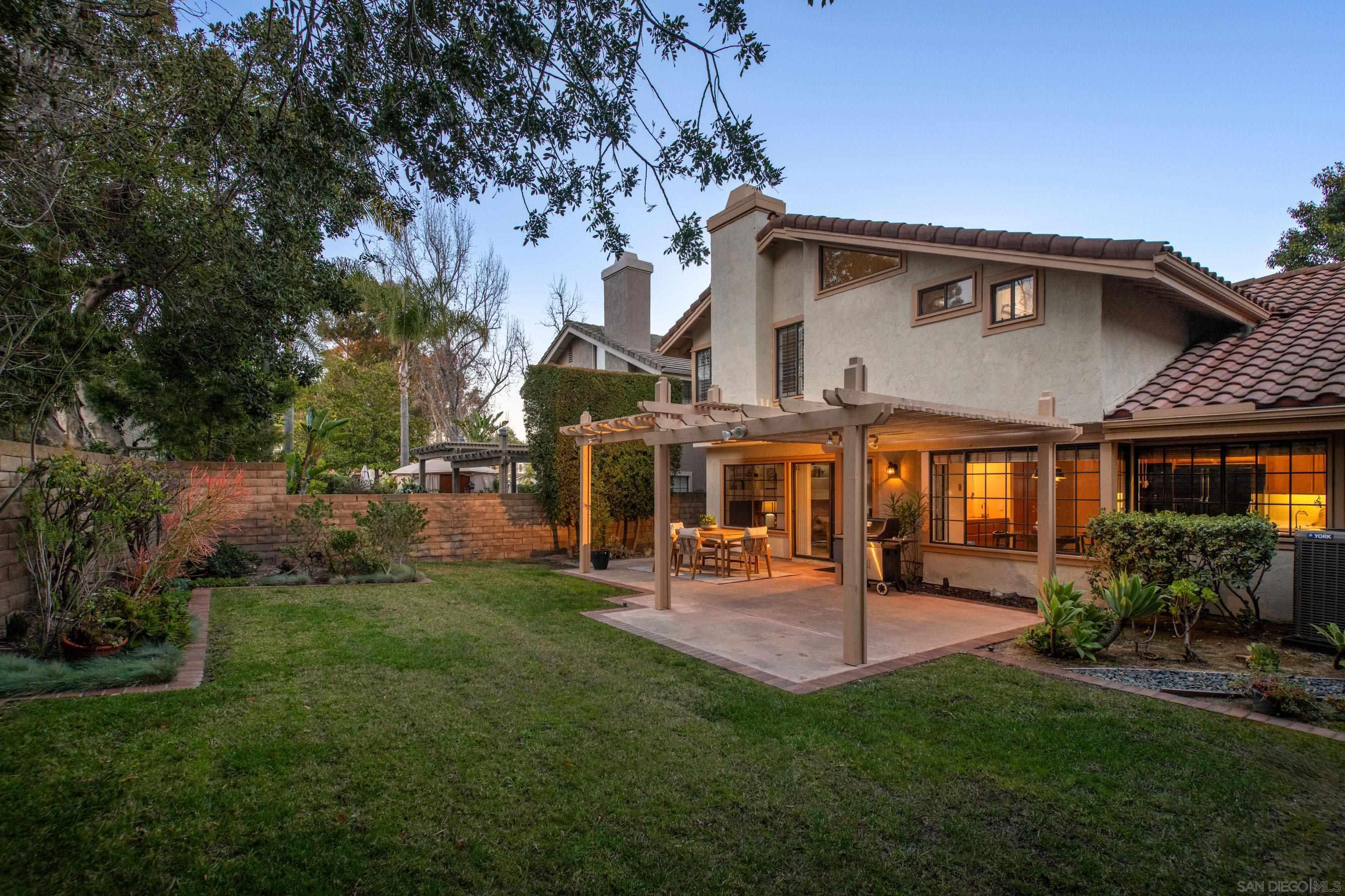 10238 Rue Chamonix San Diego, CA 92131 - Photo 38 of 54