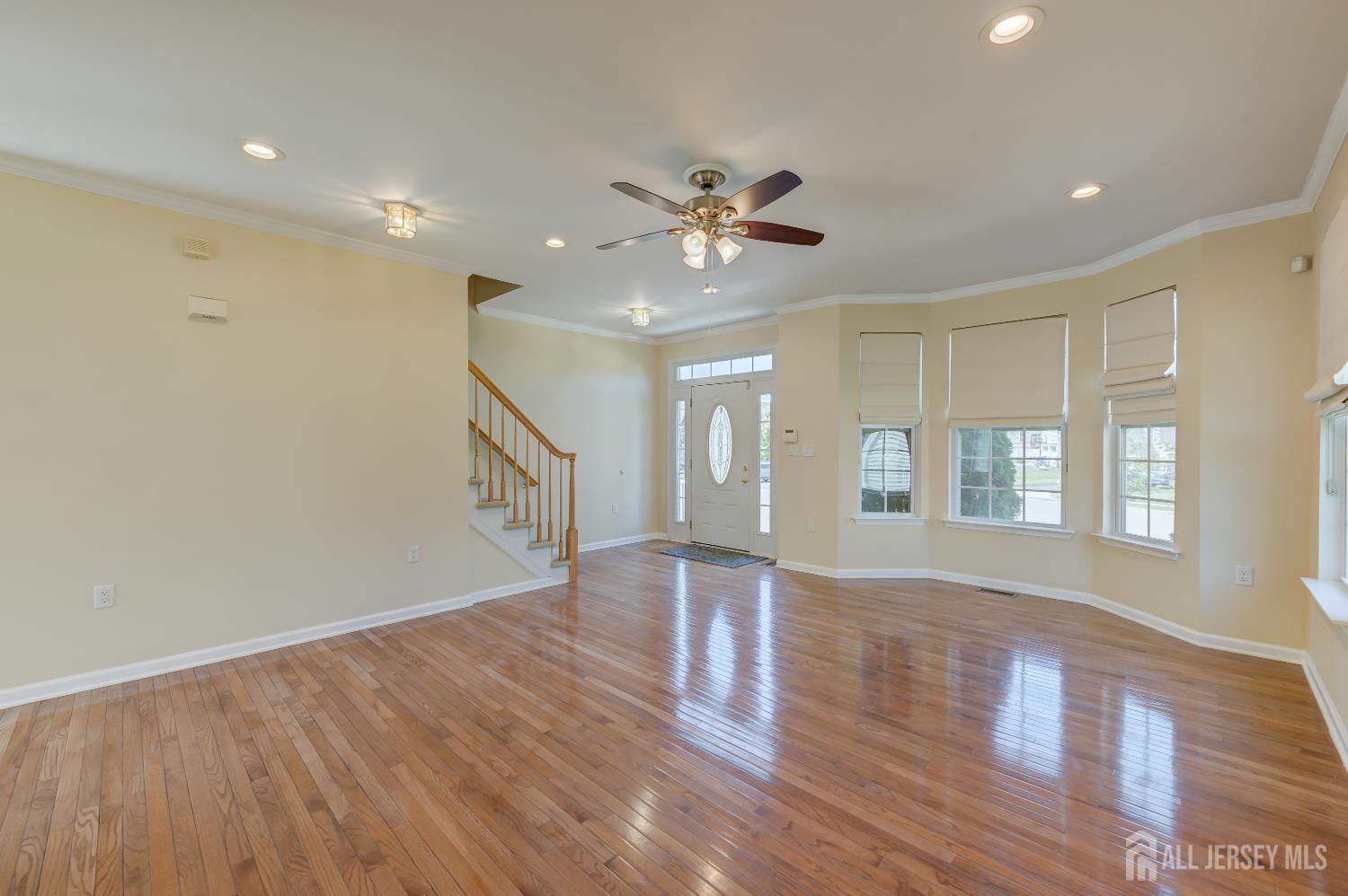 32 Carnation Road Monroe Township, NJ 08831 - Photo 5 of 42