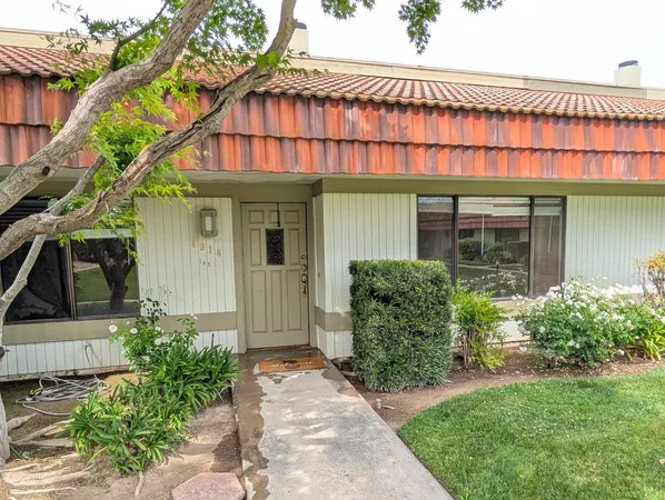 $310,000 | 4918 North Sequoia Drive, Unit 102, Fresno, CA 93705
