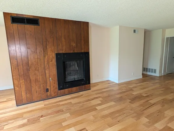 $310,000 | 4918 North Sequoia Drive, Unit 102, Fresno, CA 93705