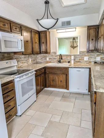 $310,000 | 4918 North Sequoia Drive, Unit 102, Fresno, CA 93705