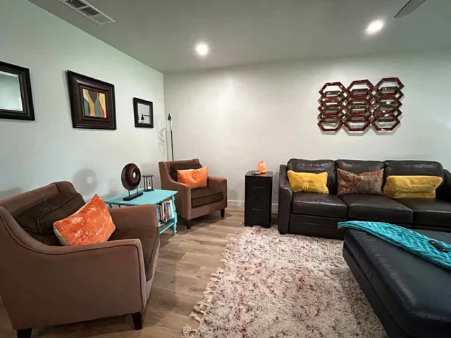 $2,500 | 1916 North Floyd Road, Richardson, TX 75080