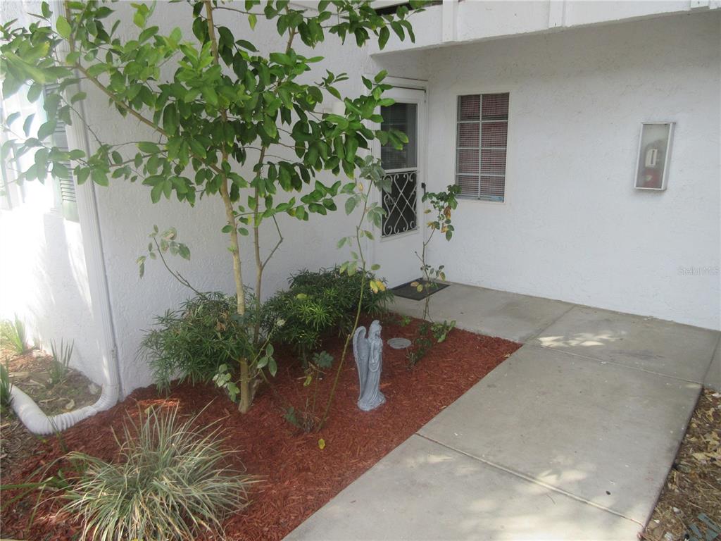 8132 Fairways Circle, Unit R103 Ocala, FL 34472 - Photo 3 of 75
