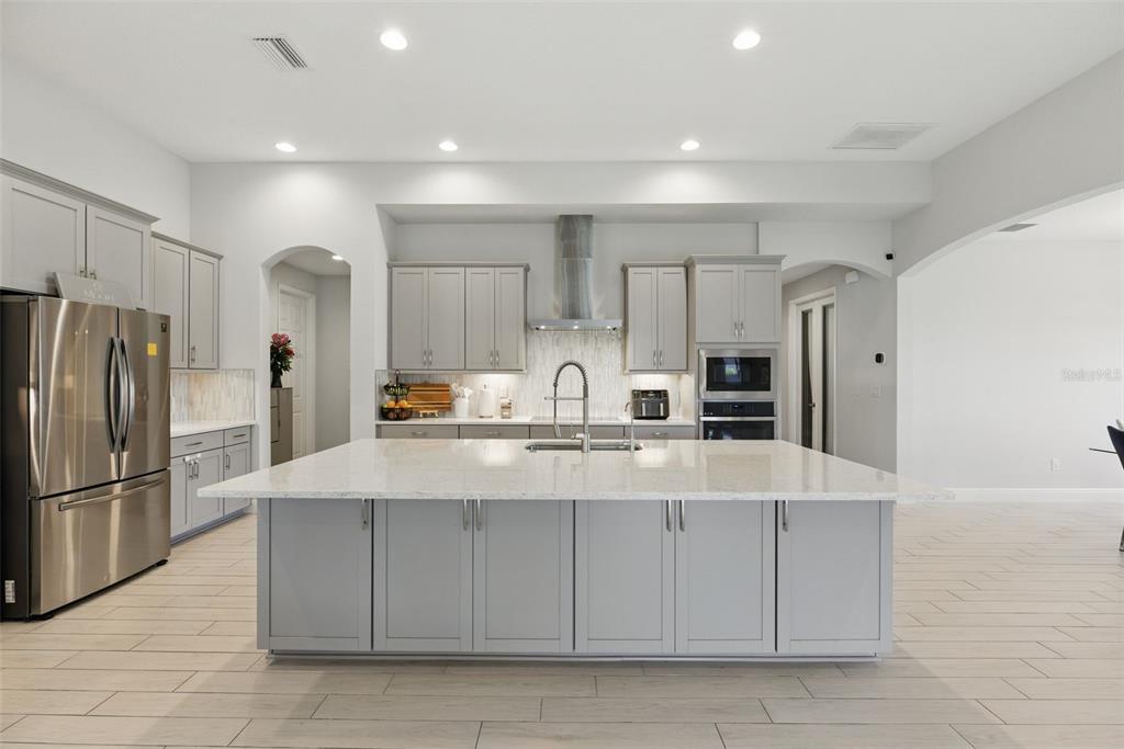 12887 Tortoise Shell Place Riverview, FL 33579 - Photo 10 of 56