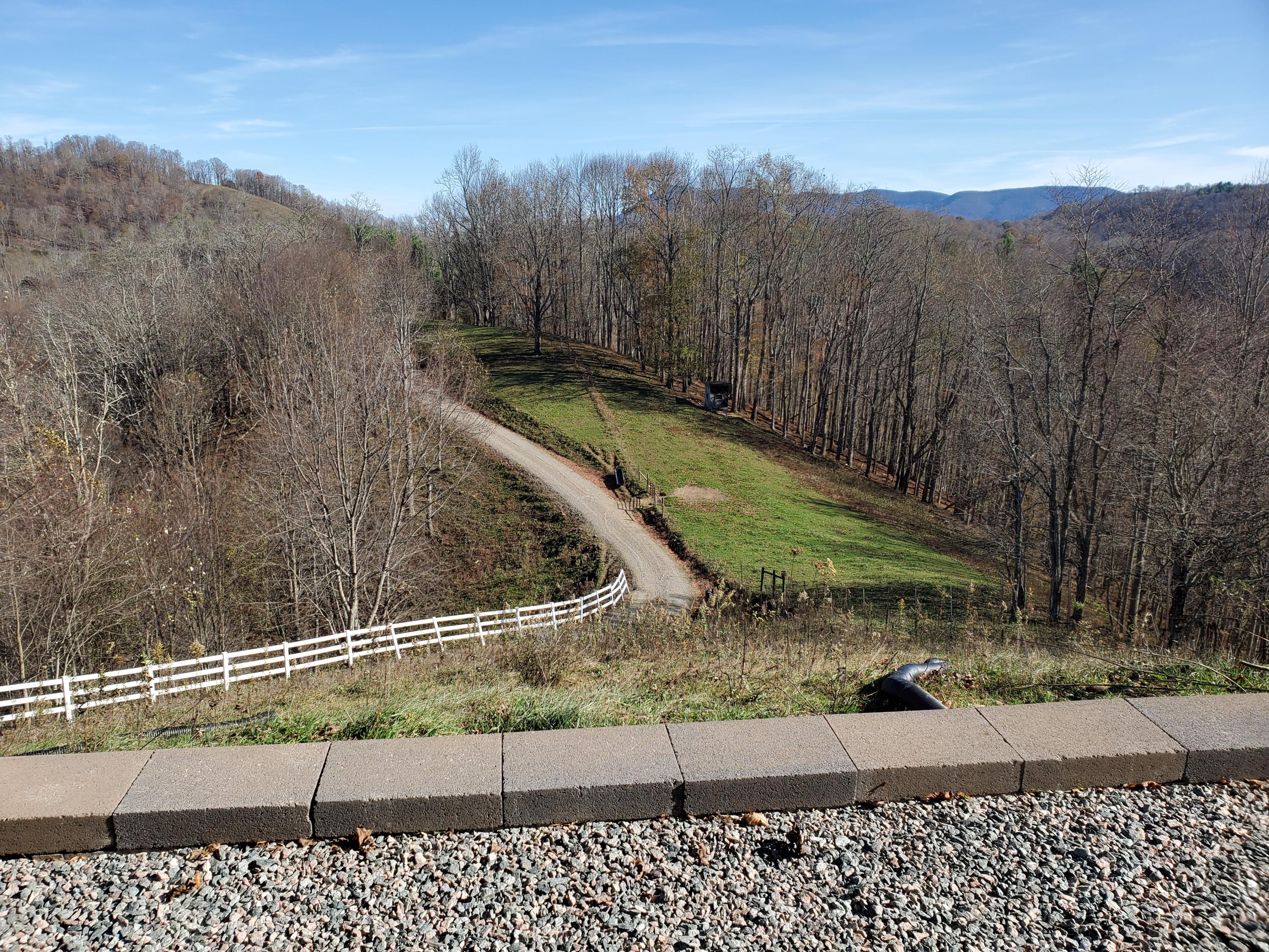1068 Michael Road Trade, TN 37691 - Photo 21 of 52 20201105_102433