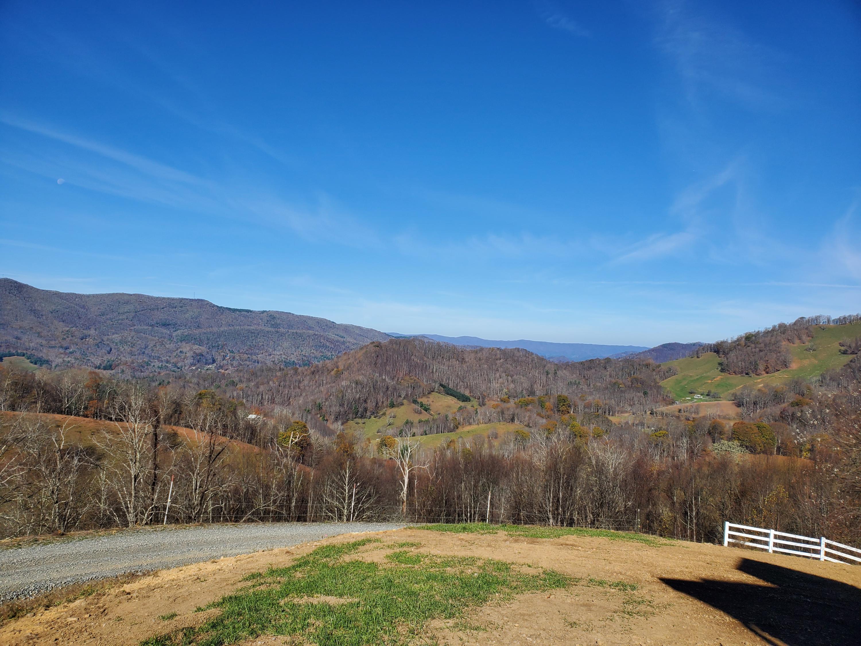 1068 Michael Road Trade, TN 37691 - Photo 24 of 52 20201105_102142