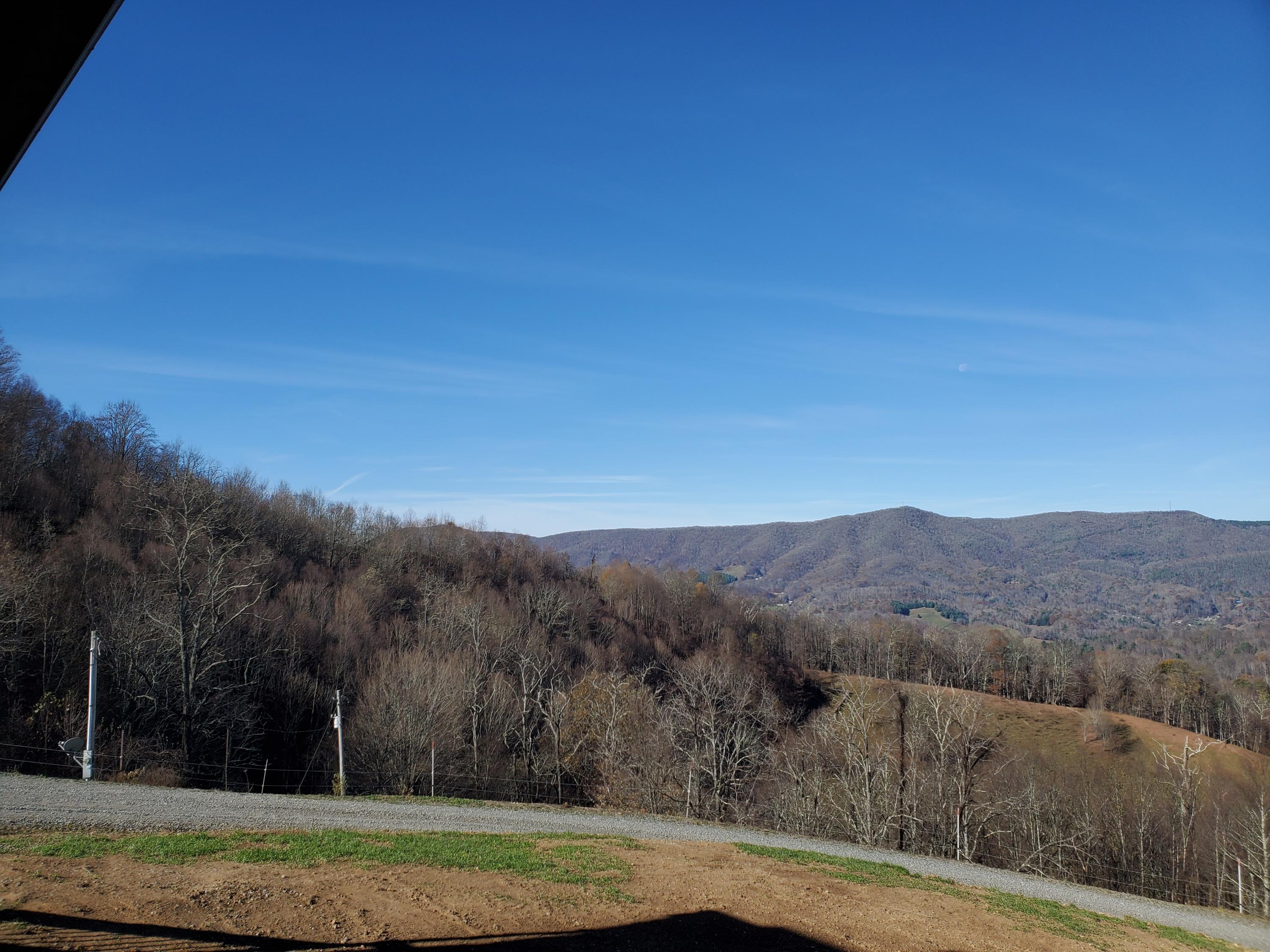 1068 Michael Road Trade, TN 37691 - Photo 26 of 52 20201105_102108