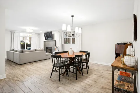 $599,000 | 1712 North Albany Avenue, Unit 1, Chicago, IL 60647