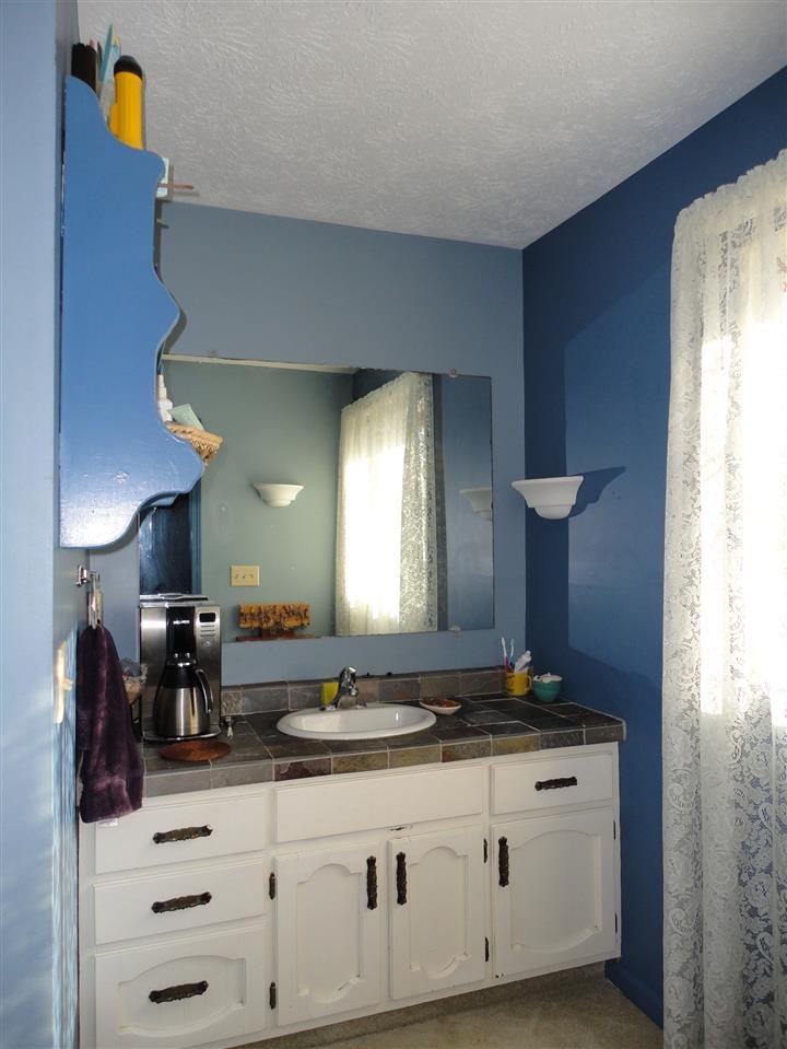 6480 North Viking Ridge Road Bloomington, IN 47408 - Photo 10 of 24 Gallery Image 10