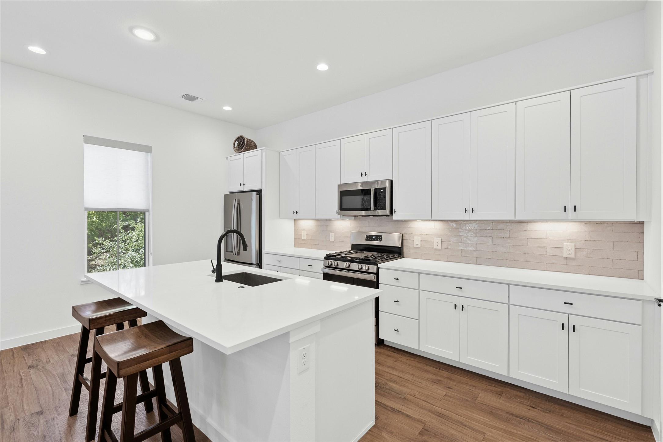3809 Valley View Road, Unit 10 Austin, TX 78704 - Photo 10 of 30