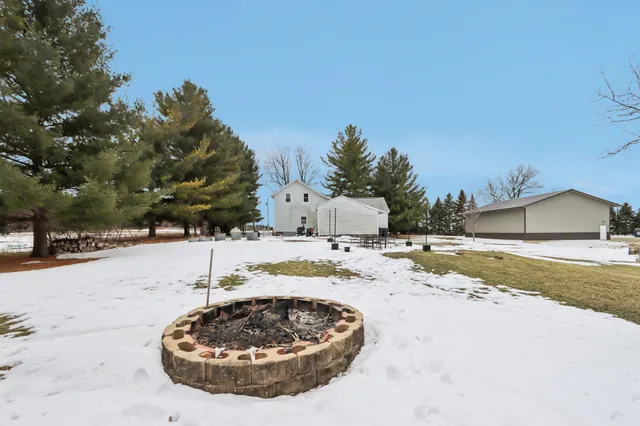 $325,000 | W5608 French Johnson Creek, Johnson Creek, WI 53094