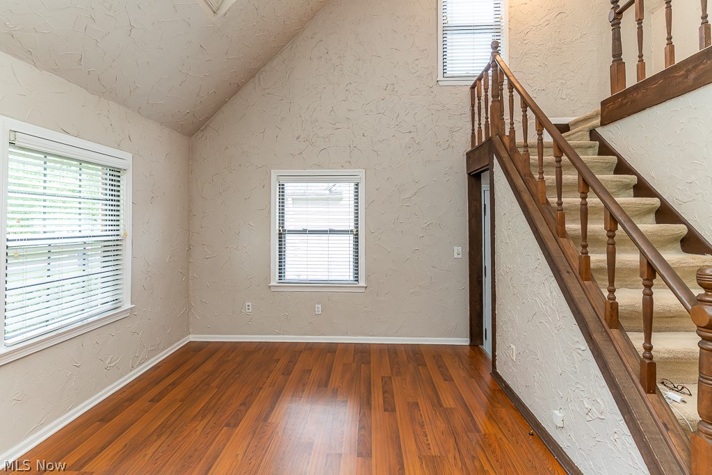 1663 Edgefield Road Lyndhurst, OH 44124 - Photo 7 of 33