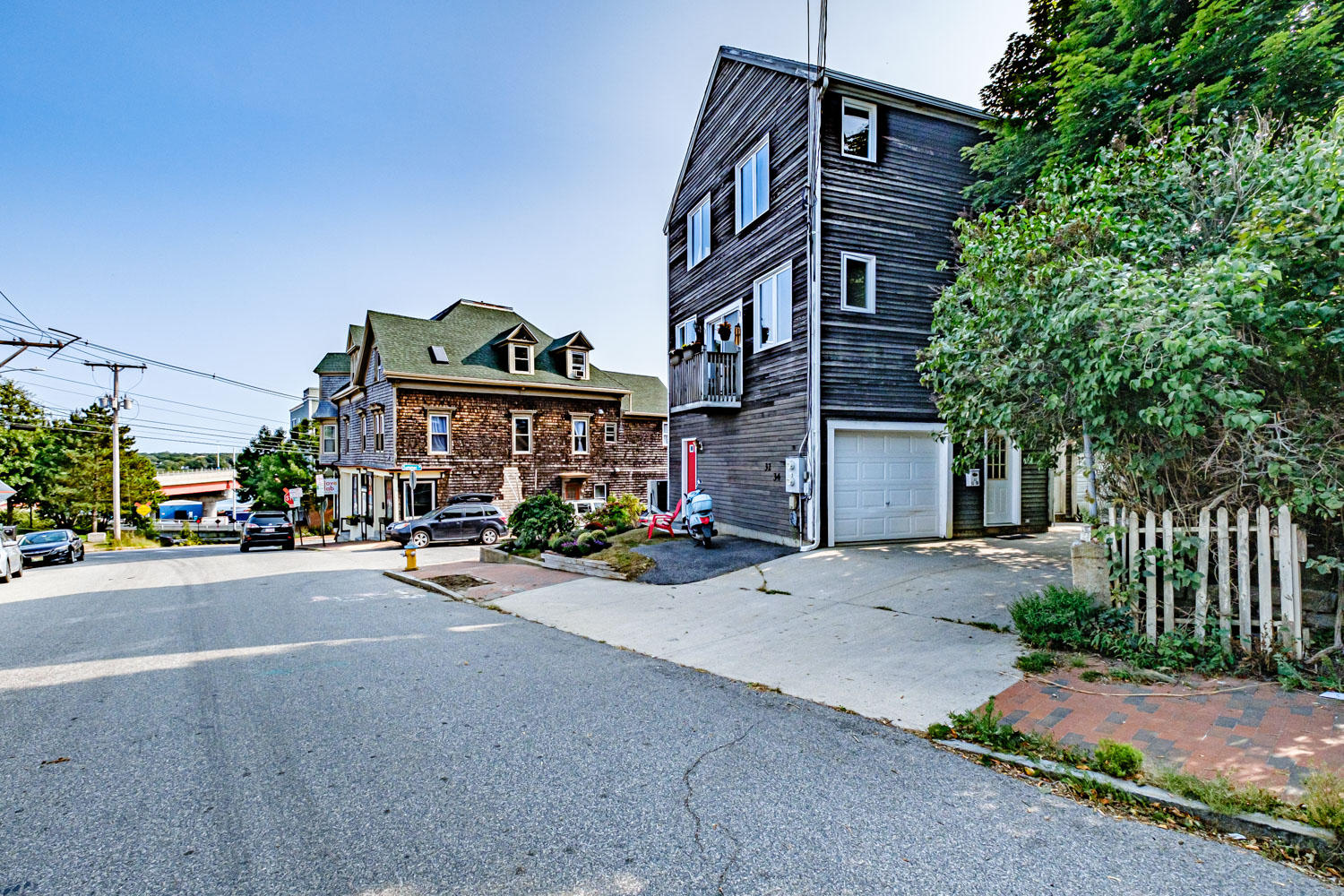 32 Brackett Street, Unit 1 Portland, ME 04102 - Photo 3 of 42 20200916gp-62003