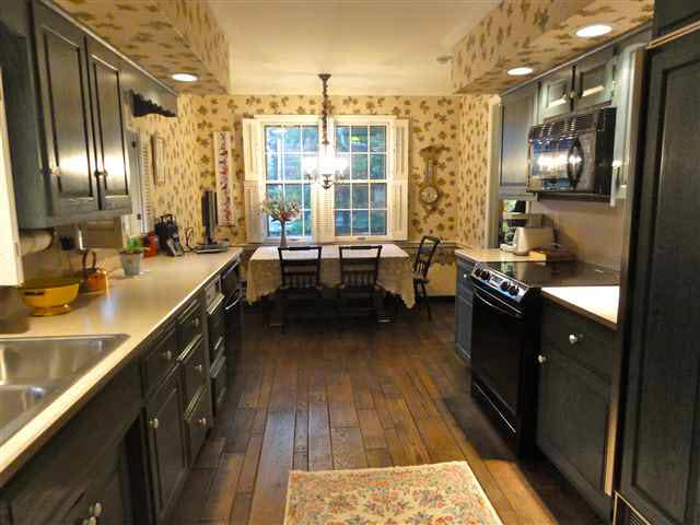 2008 West Berwyn Road Muncie, IN 47304 - Photo 3 of 30
