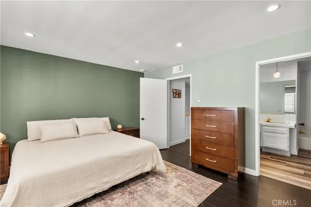 $665,000 | 10229 Variel Avenue, Unit 12, Chatsworth, CA 91311